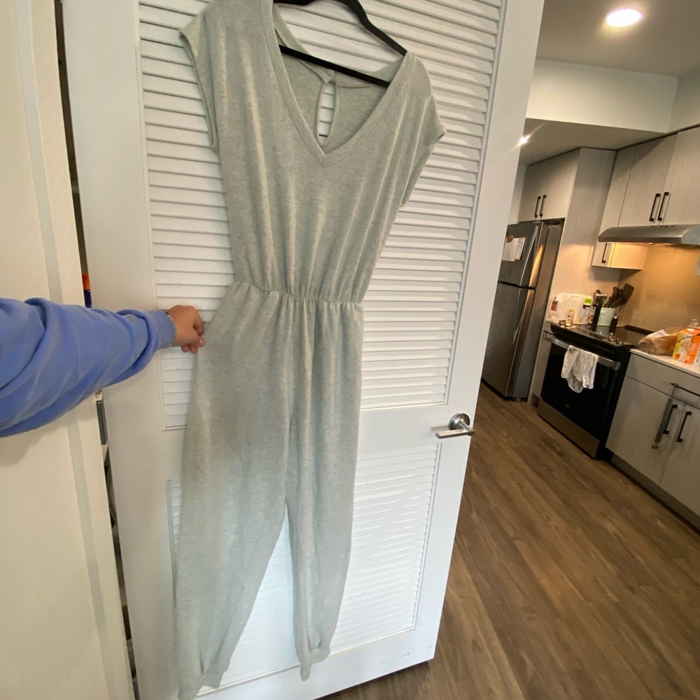 Romper - Picture 3 of 3
